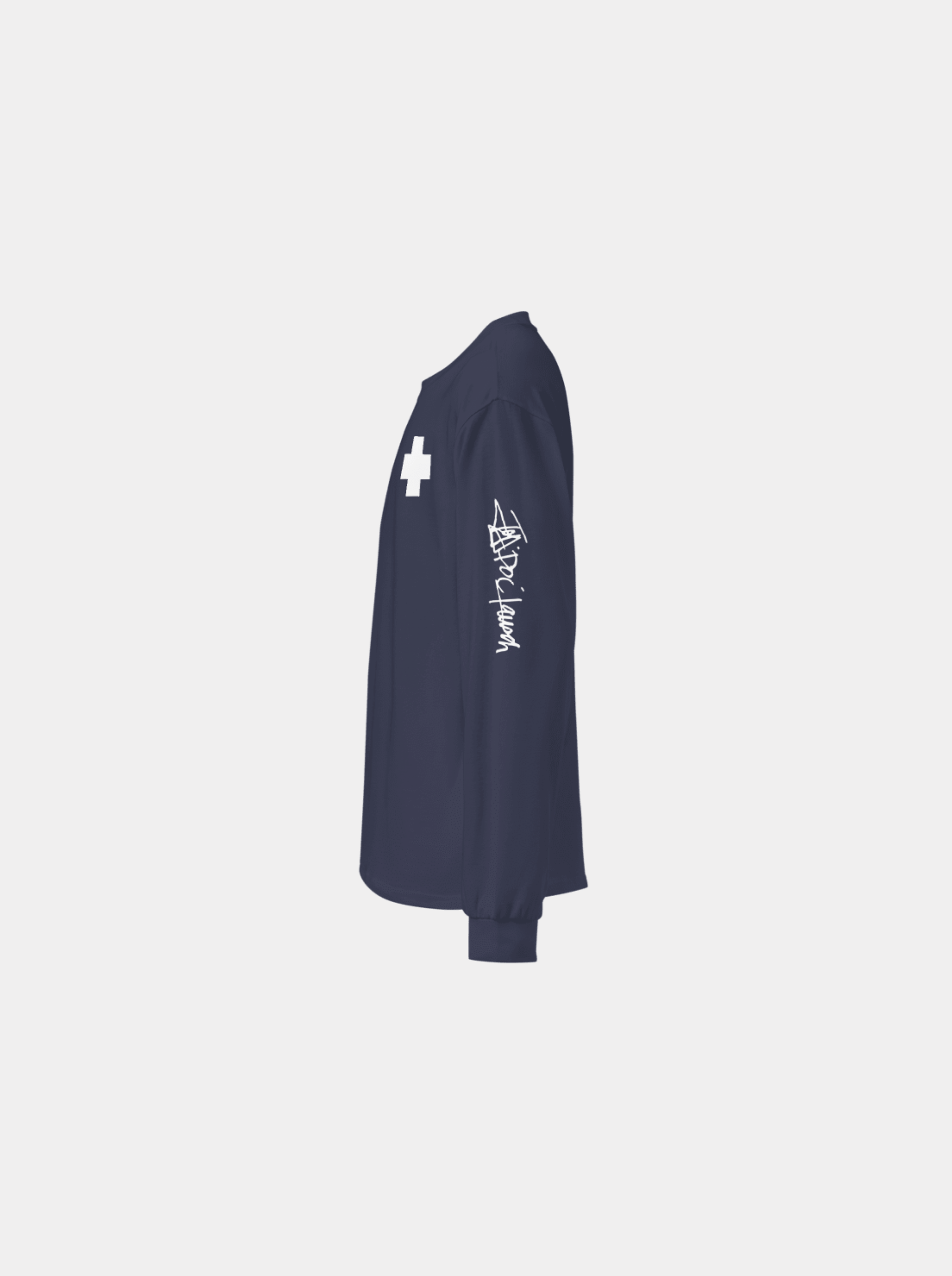 Midnight-blue-Signature_LS_Tee_Detail.png